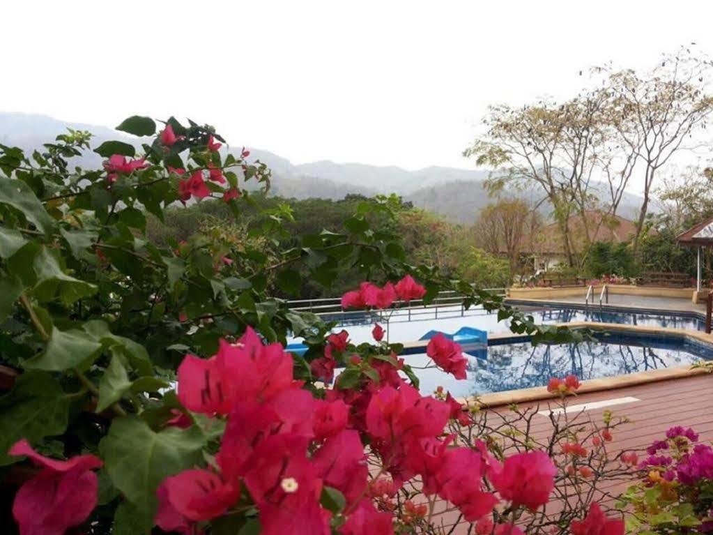 Cabbages & Condoms Khaoyai Resort Pak Chong Dış mekan fotoğraf